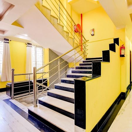 Capital O Good Luck Residency Hotel Dispur Extérieur photo