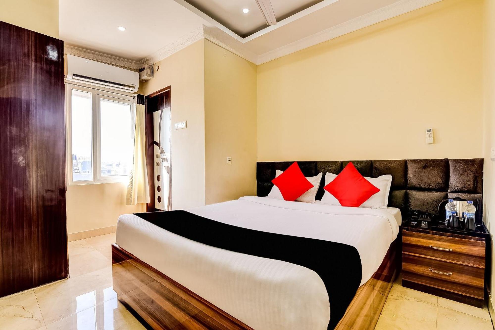 Capital O Good Luck Residency Hotel Dispur Extérieur photo