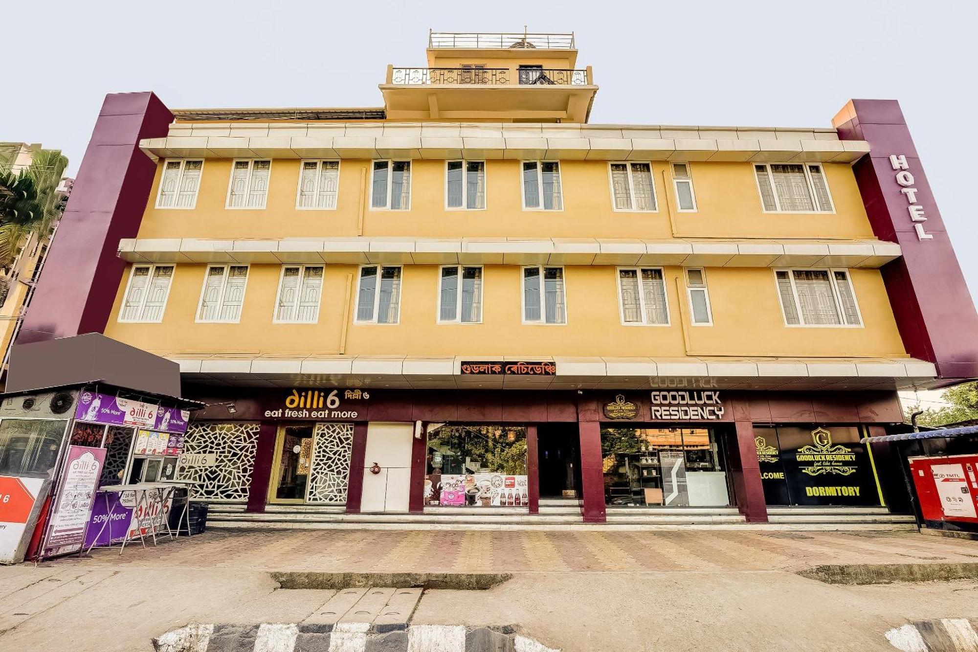 Capital O Good Luck Residency Hotel Dispur Extérieur photo